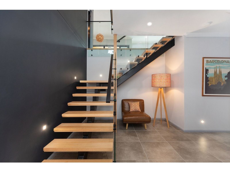 64 Reginald Drive, Terrigal NSW 2260