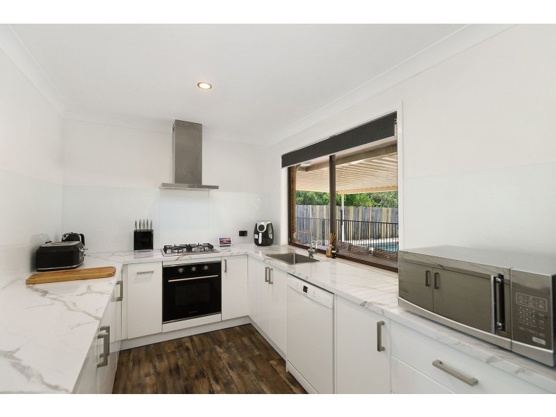 76 Ilya Avenue, Erina NSW 2250