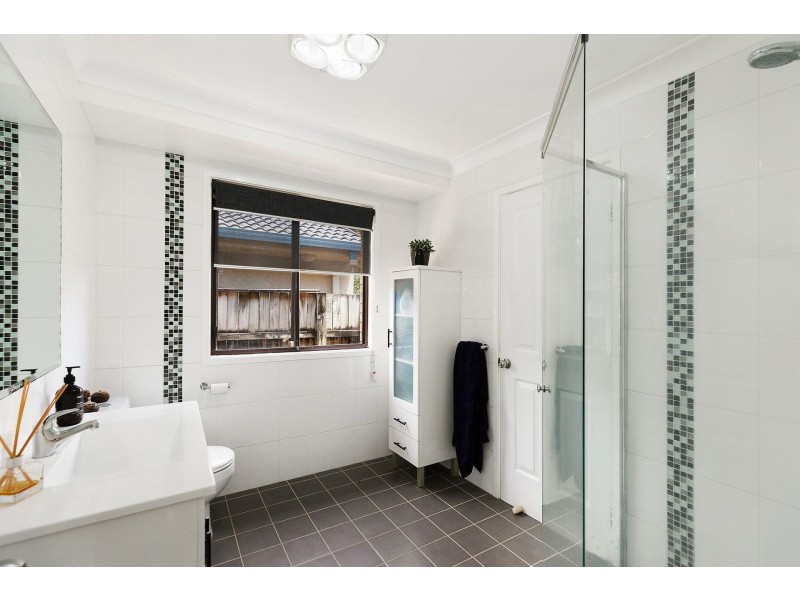 76 Ilya Avenue, Erina NSW 2250