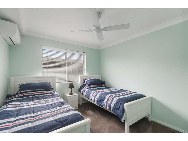 2/6 Smillie Avenue, Terrigal NSW 2260