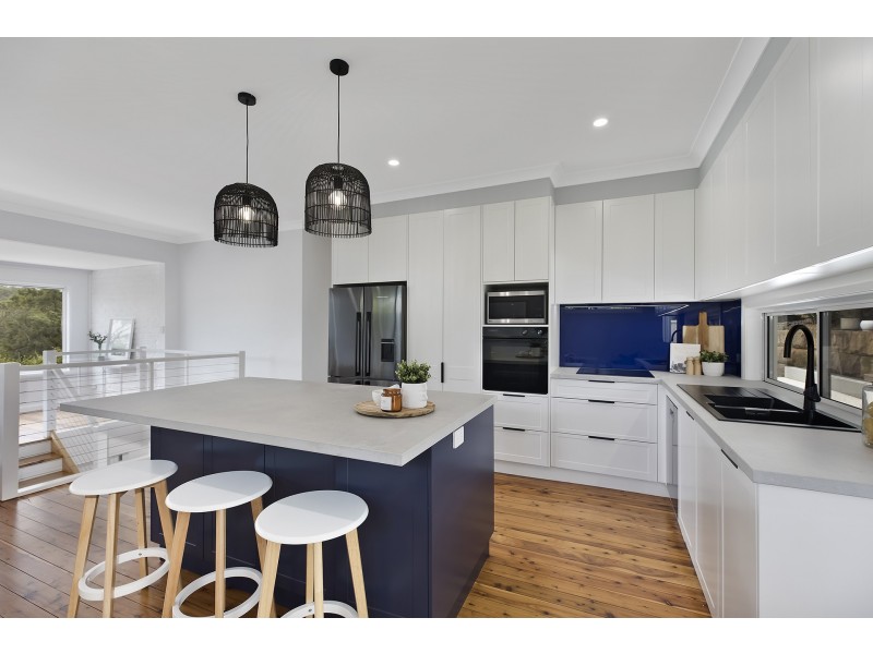 12 Edinburgh Circuit, Wamberal NSW 2260
