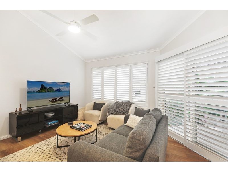 27/4 Karla Avenue, Terrigal NSW 2260