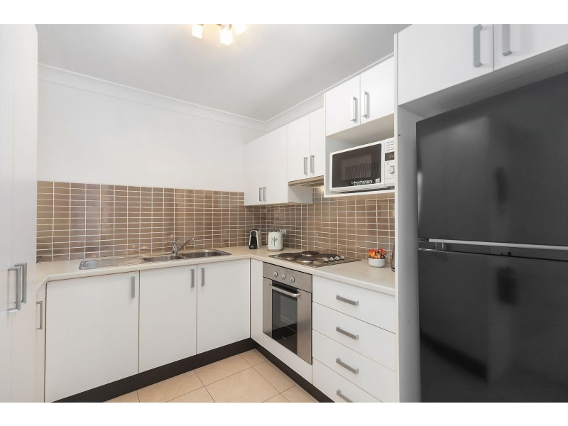 19/13 Campbell Crescent, Terrigal NSW 2260
