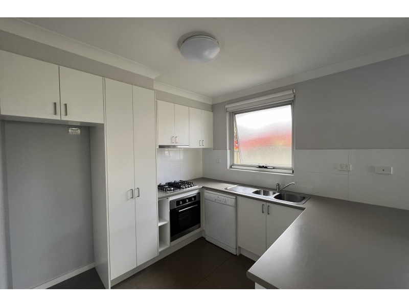 32 Narrawa Avenue, Erina NSW 2250