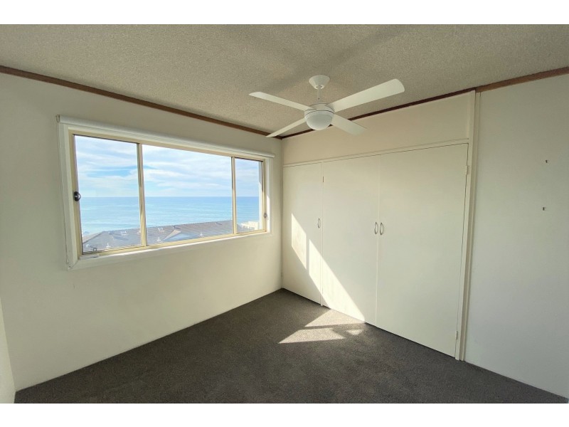 11/15 Barnhill Road, Terrigal NSW 2260