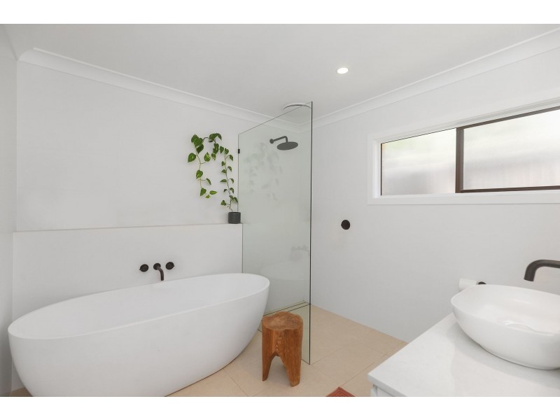 51 Beaufort Road, Terrigal NSW 2260