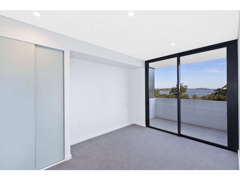 304/8 St George Street, Gosford NSW 2250