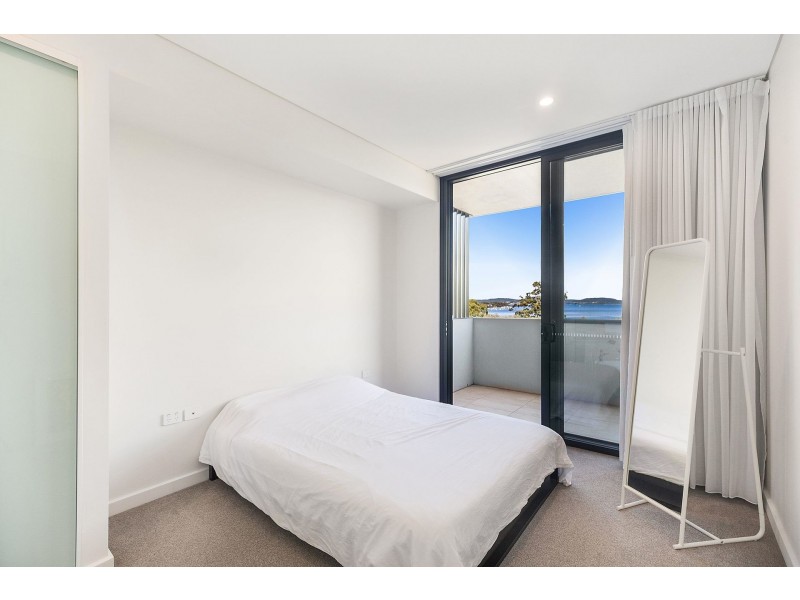 304/8 St George Street, Gosford NSW 2250
