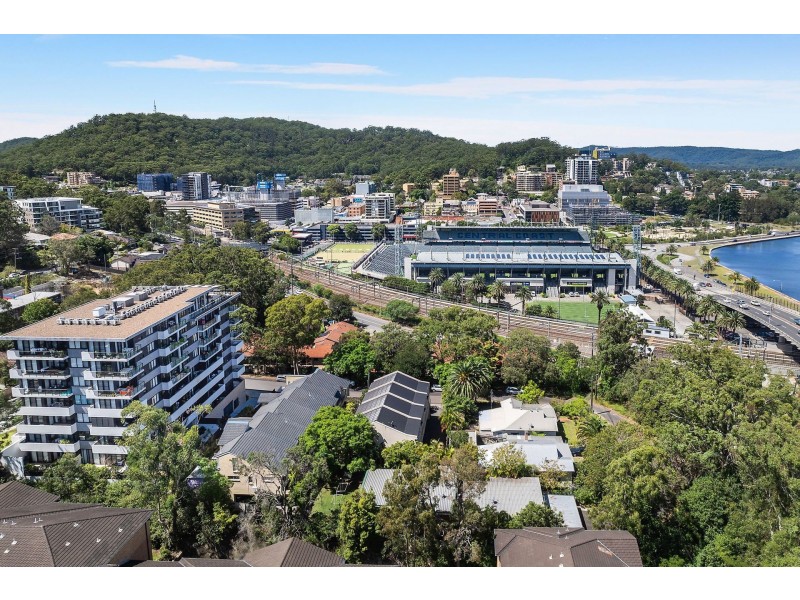304/8 St George Street, Gosford NSW 2250