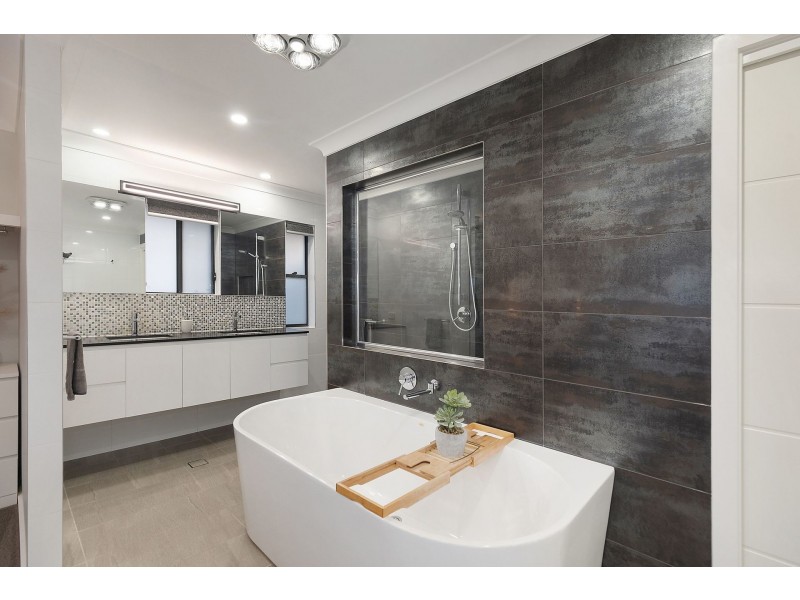 12 Timber Cutter Avenue, Terrigal NSW 2260