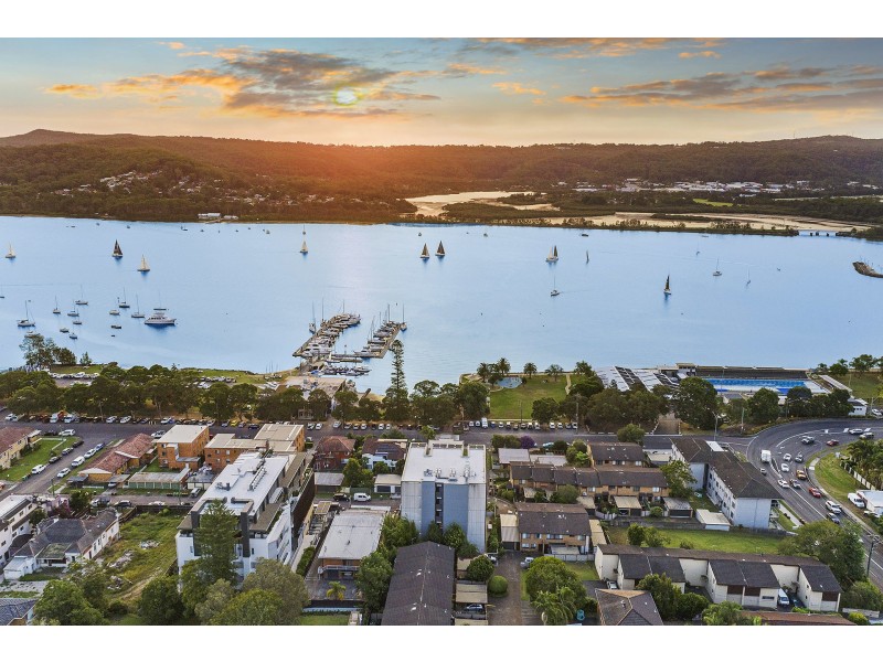 501/13 Lynn Avenue, Point Frederick NSW 2250