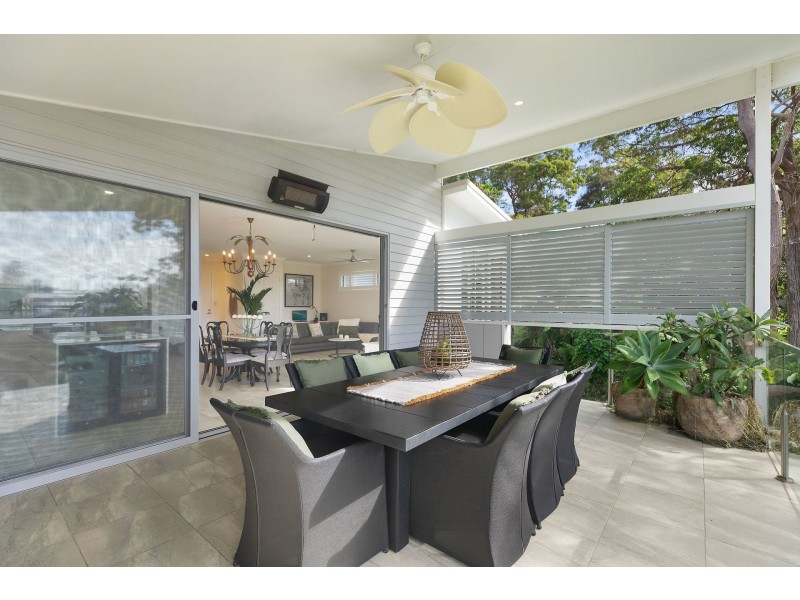 2/27 Auld Street, Terrigal NSW 2260