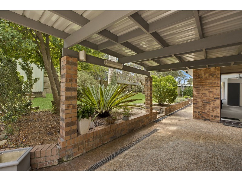 39 Windsor Road, Wamberal NSW 2260