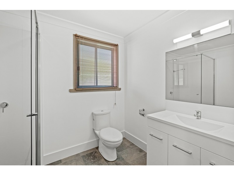 17 Range Road Road, North Gosford NSW 2250