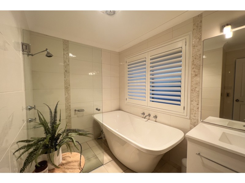 2/1 Salisbury Drive, Terrigal NSW 2260