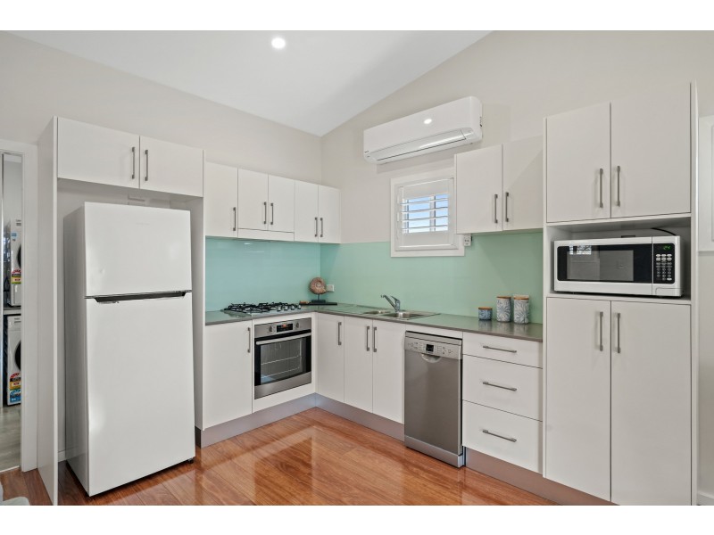 34a John Street, Forresters Beach NSW 2260