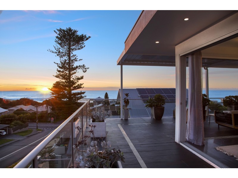 12 Dover Road, Wamberal NSW 2260