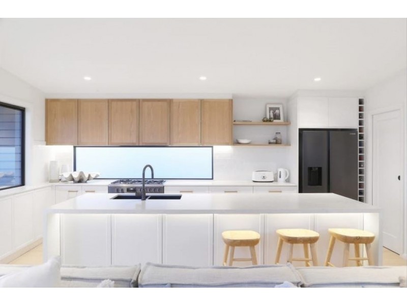 16 Parry Avenue, Terrigal NSW 2260