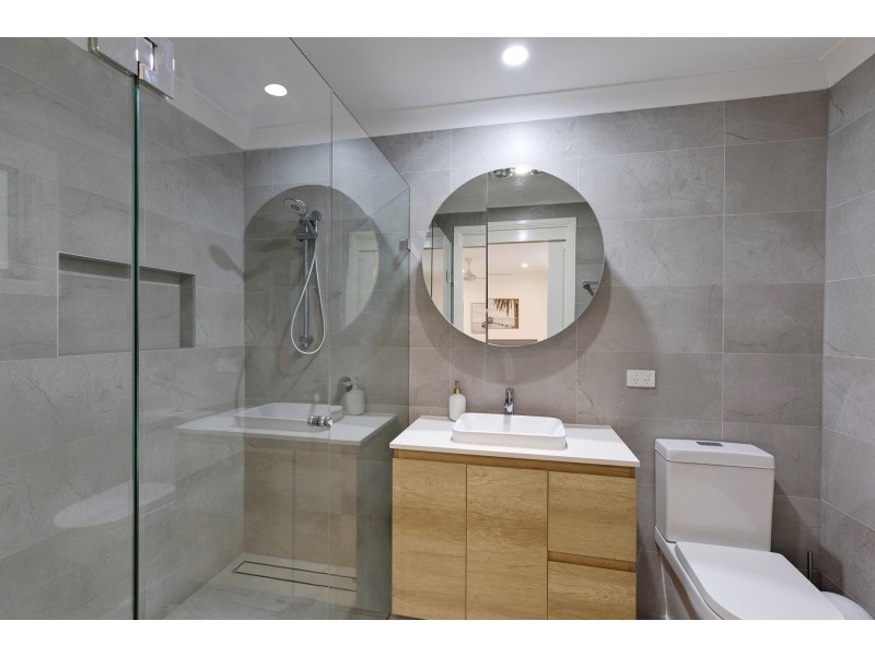 20 Palmgrove Place, North Avoca NSW 2260