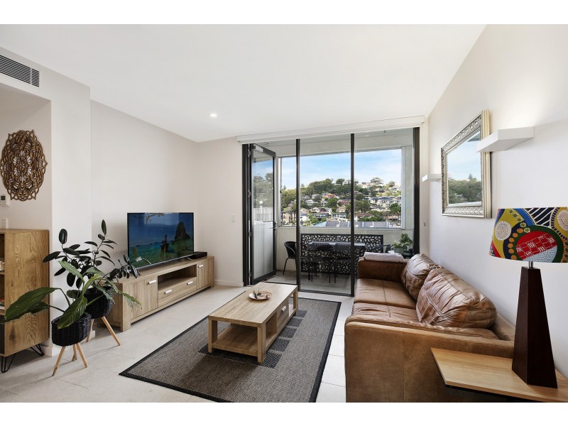213/6 Pine Tree Lane, Terrigal NSW 2260