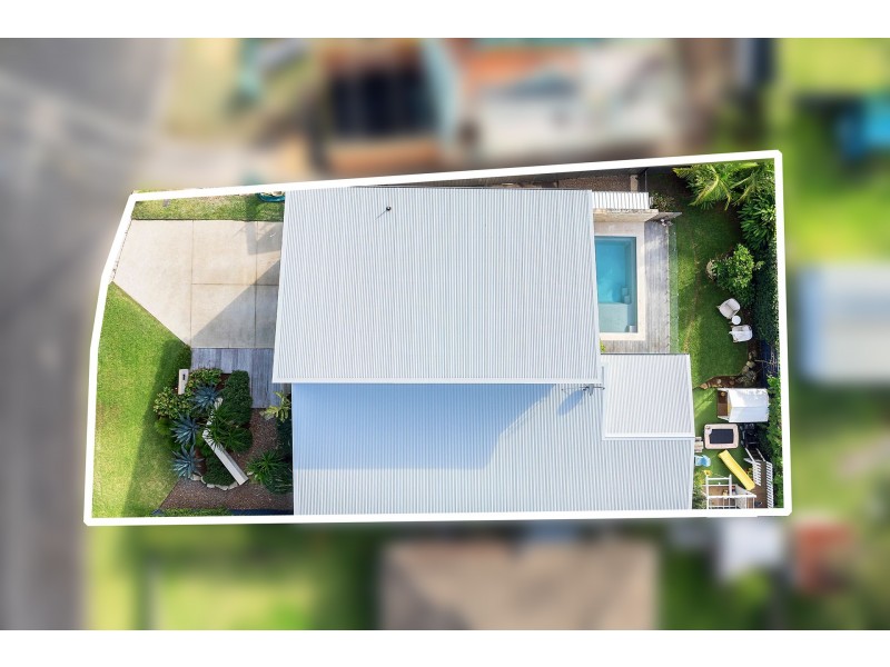 27 Raymond Terrace, Terrigal NSW 2260
