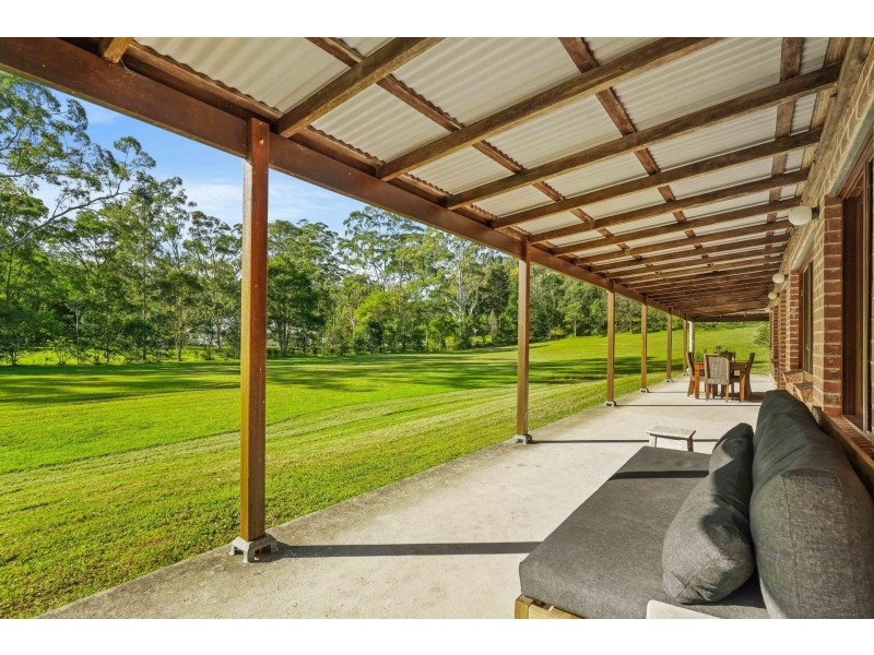 6 Wambina Road, Matcham NSW 2250