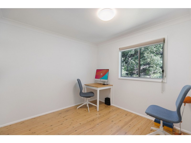 15 Harcourt Place, North Avoca NSW 2260