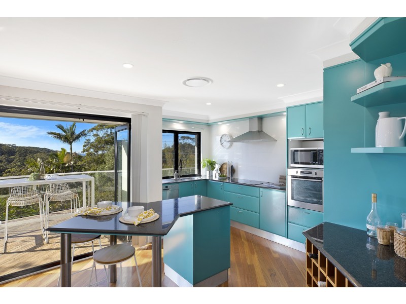 15 Beachcomber Parade, North Avoca NSW 2260