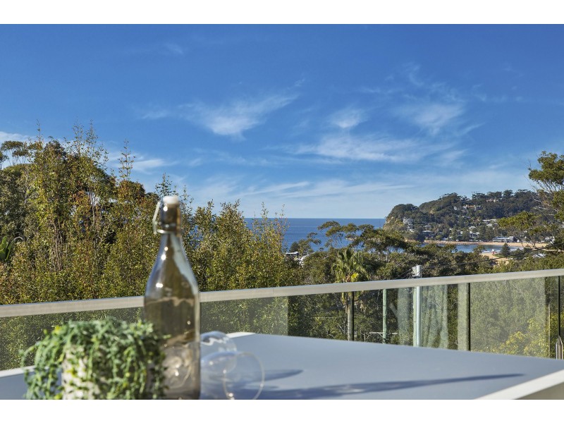 15 Beachcomber Parade, North Avoca NSW 2260