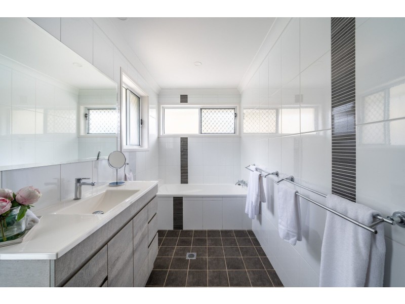 5 Wallent Close, Wamberal NSW 2260