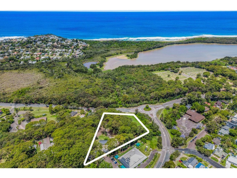 861 The Entrance Road, Wamberal NSW 2260