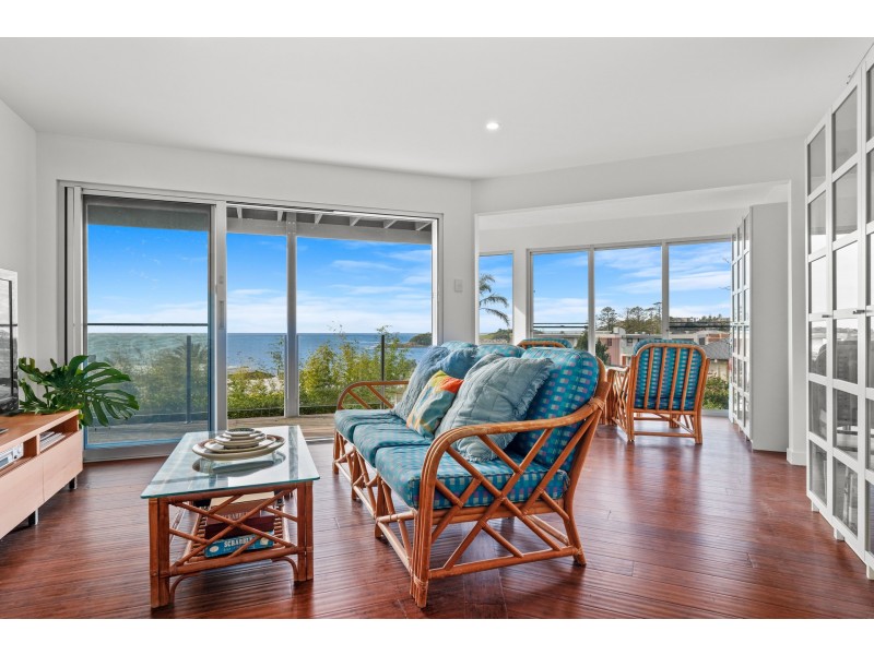 10 Barnhill Road, Terrigal NSW 2260