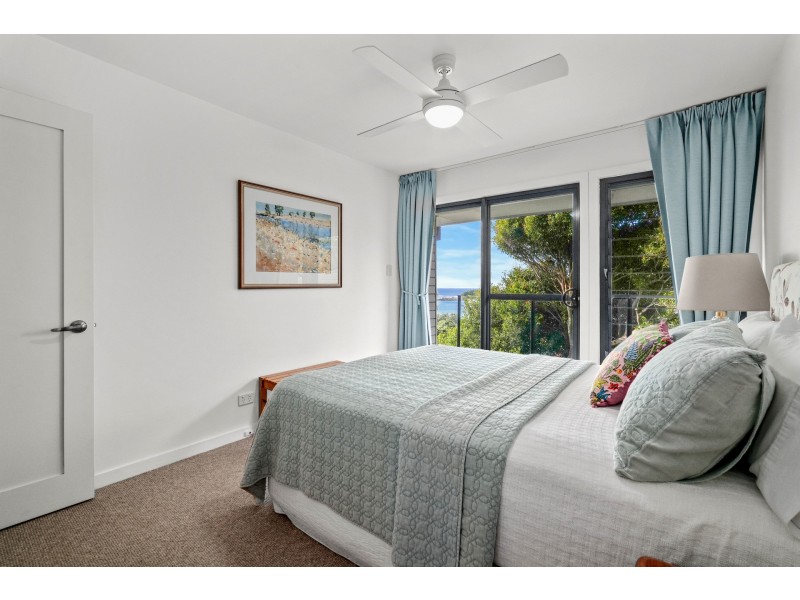 10 Barnhill Road, Terrigal NSW 2260