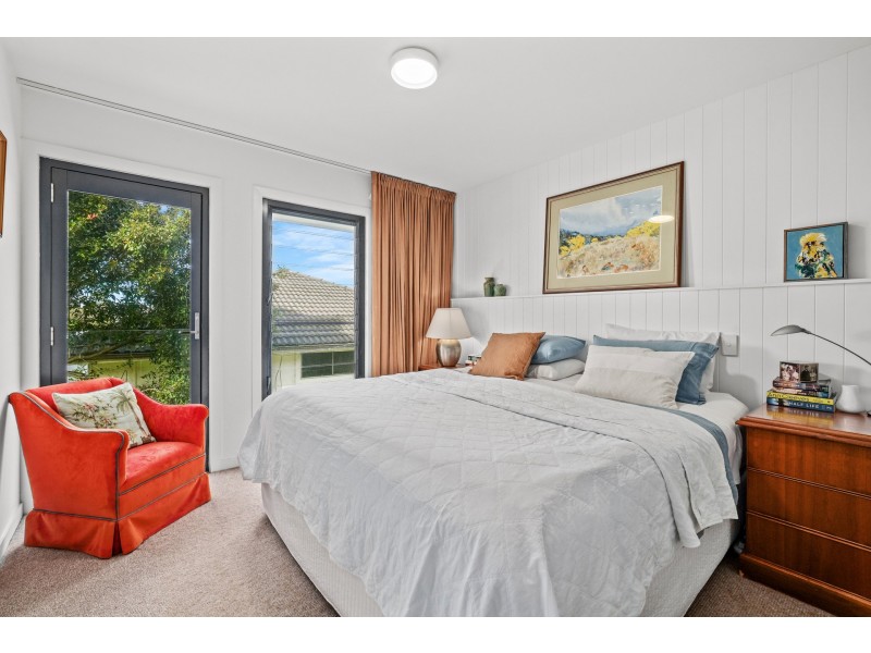 10 Barnhill Road, Terrigal NSW 2260
