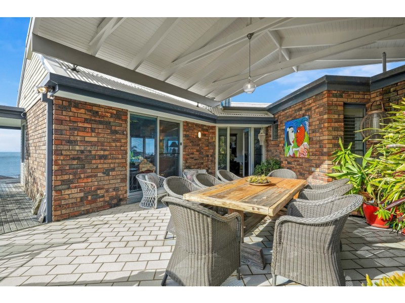 10 Barnhill Road, Terrigal NSW 2260