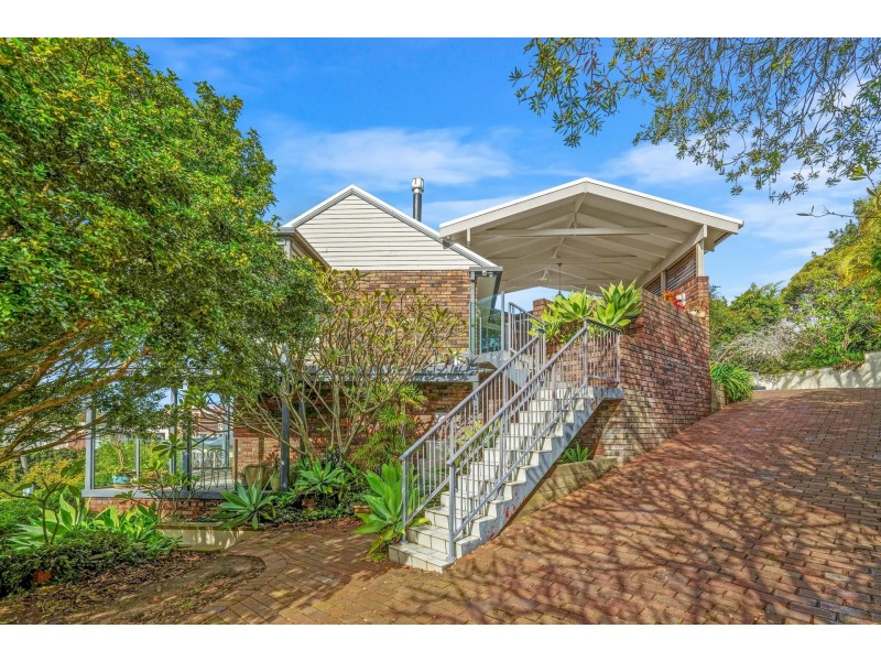 10 Barnhill Road, Terrigal NSW 2260
