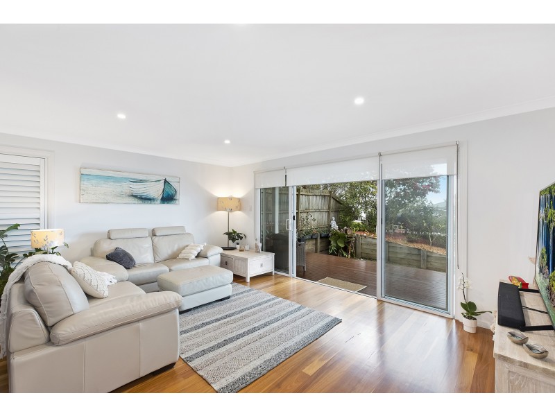 15 Seaview Avenue, Wamberal NSW 2260