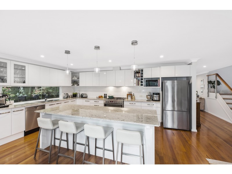 15 Seaview Avenue, Wamberal NSW 2260