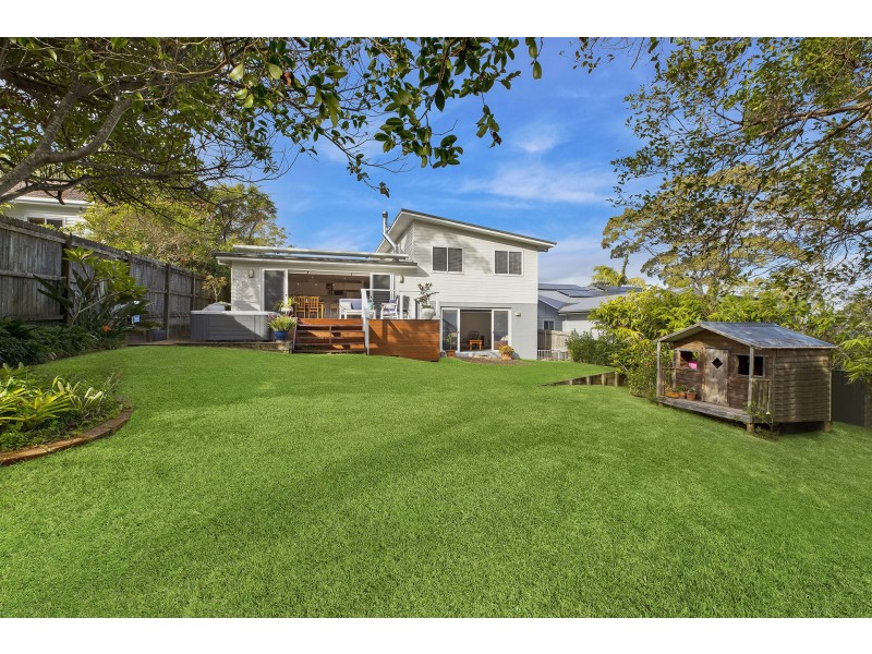 15 Seaview Avenue, Wamberal NSW 2260