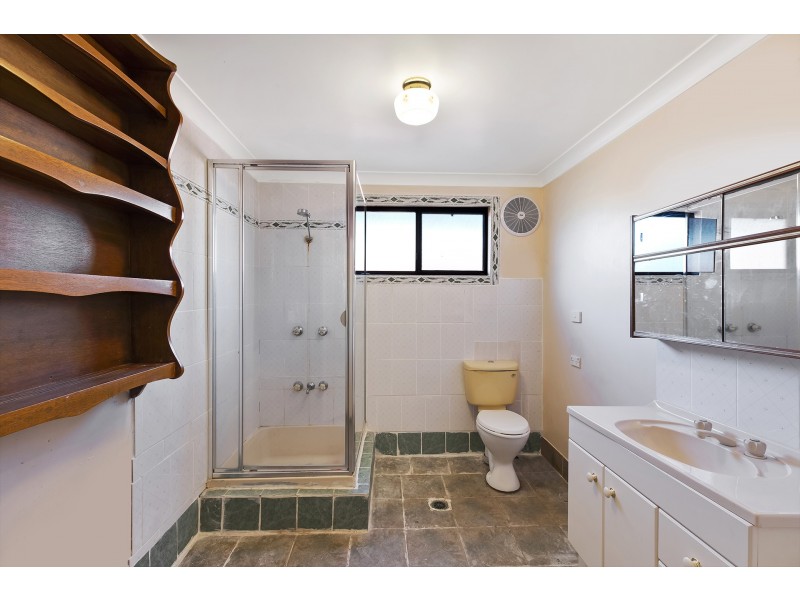 12 Beverley Crescent, Terrigal NSW 2260