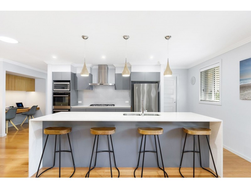 13 Cheltenham Close, Terrigal NSW 2260