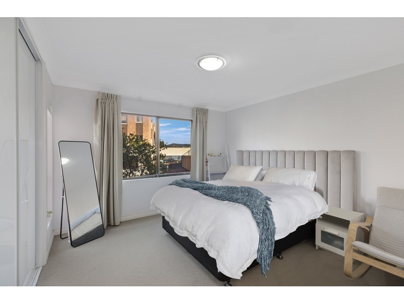 4/1 Wharf Street, East Gosford NSW 2250
