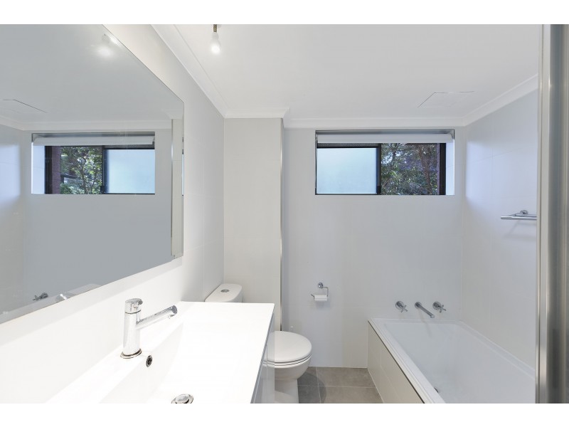 4/1 Wharf Street, East Gosford NSW 2250