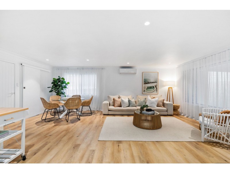 82 Lowanna Avenue, Forresters Beach NSW 2260