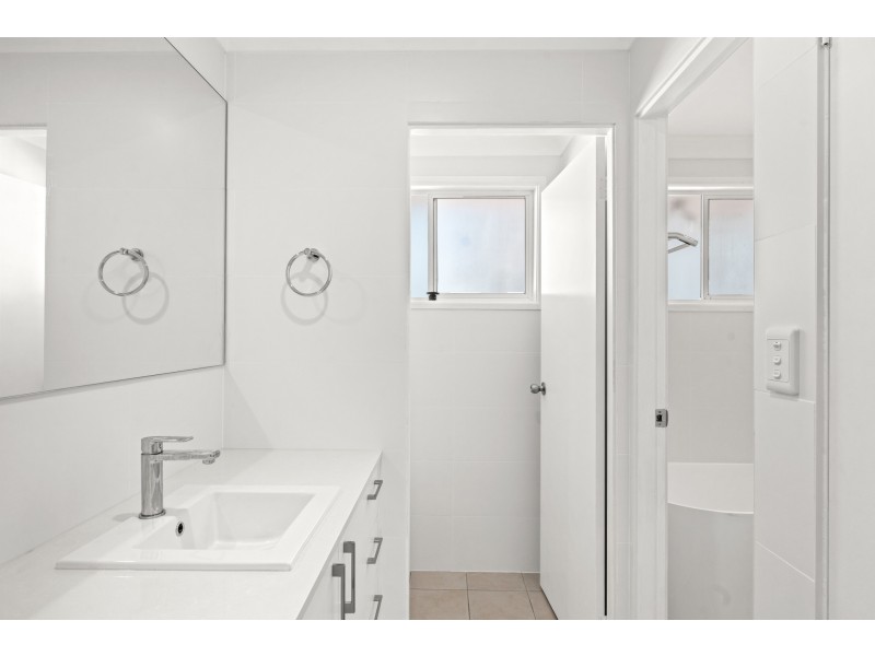 28 Poplars Avenue, Bateau Bay NSW 2261