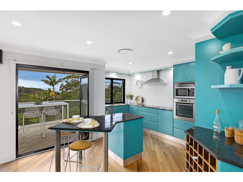 15 Beachcomber Parade, North Avoca NSW 2260