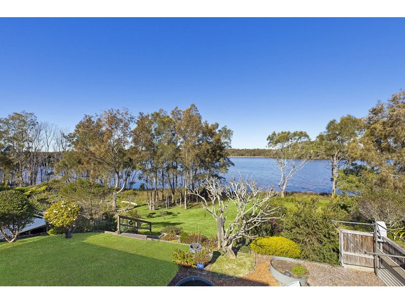 98 Blue Bell Drive, Wamberal NSW 2260