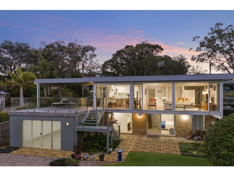 98 Blue Bell Drive, Wamberal NSW 2260