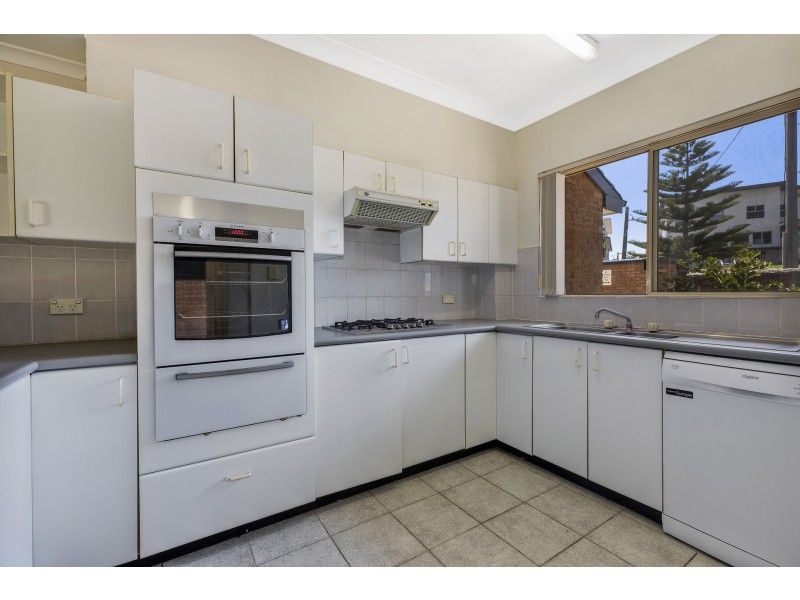 2/58 Ocean View Drive, Wamberal NSW 2260