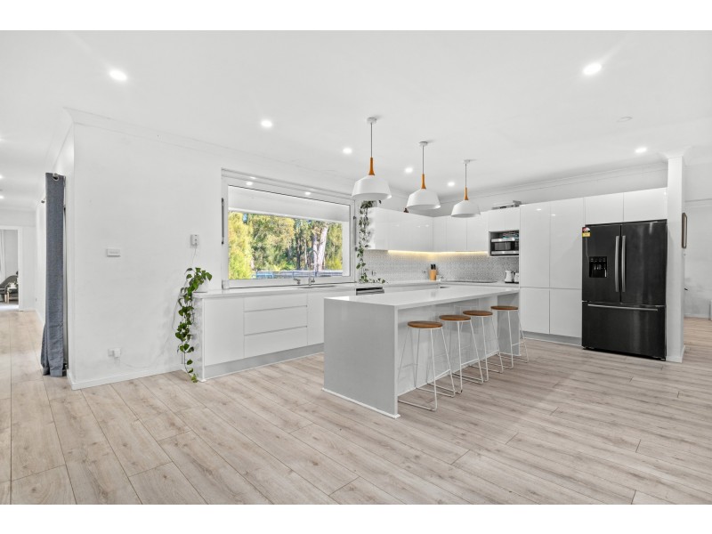 22 Windsor Road, Wamberal NSW 2260